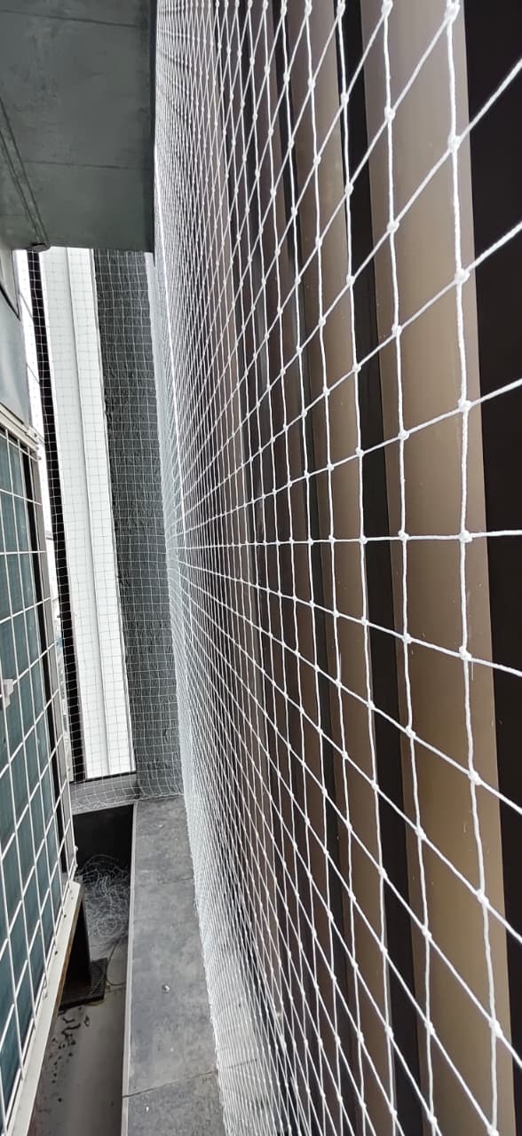 Balcony safety net installation project